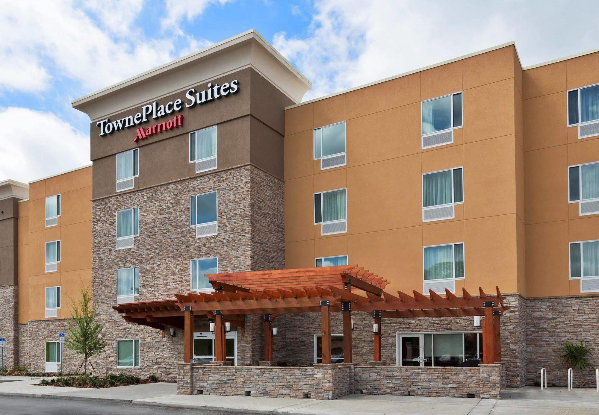 Towneplace Suites By Marriott Gainesville Northwest Exterior photo